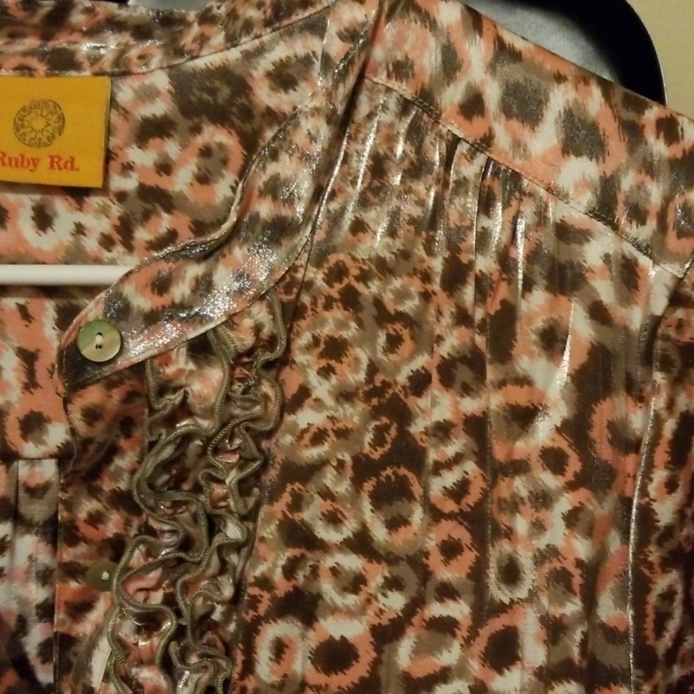 Blouse - Picture 2 of 5